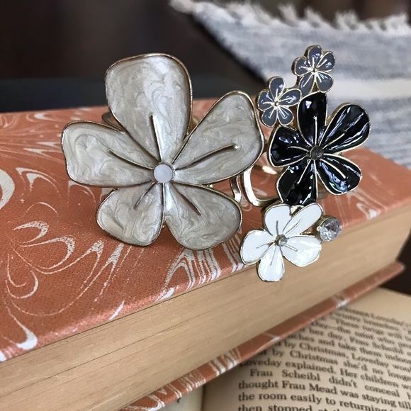 Statement Bracelet - Picture 3 of 6